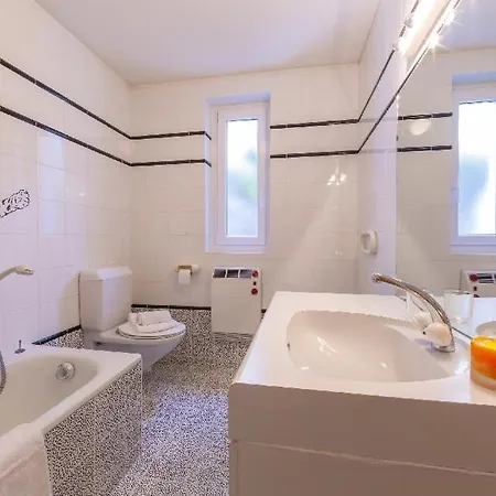 Casa Collina Lejlighed